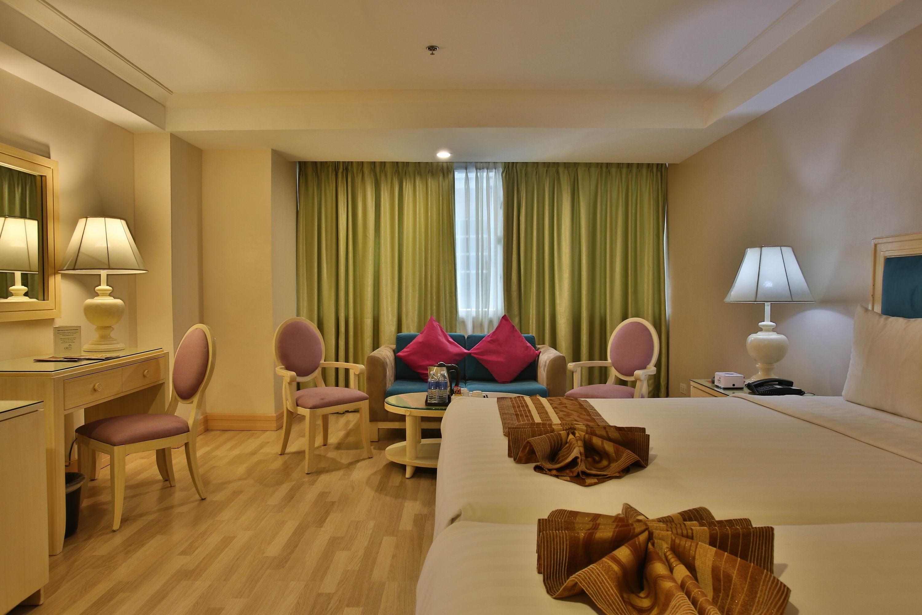 Crown Regency Hotel & Towers Cebu Dış mekan fotoğraf