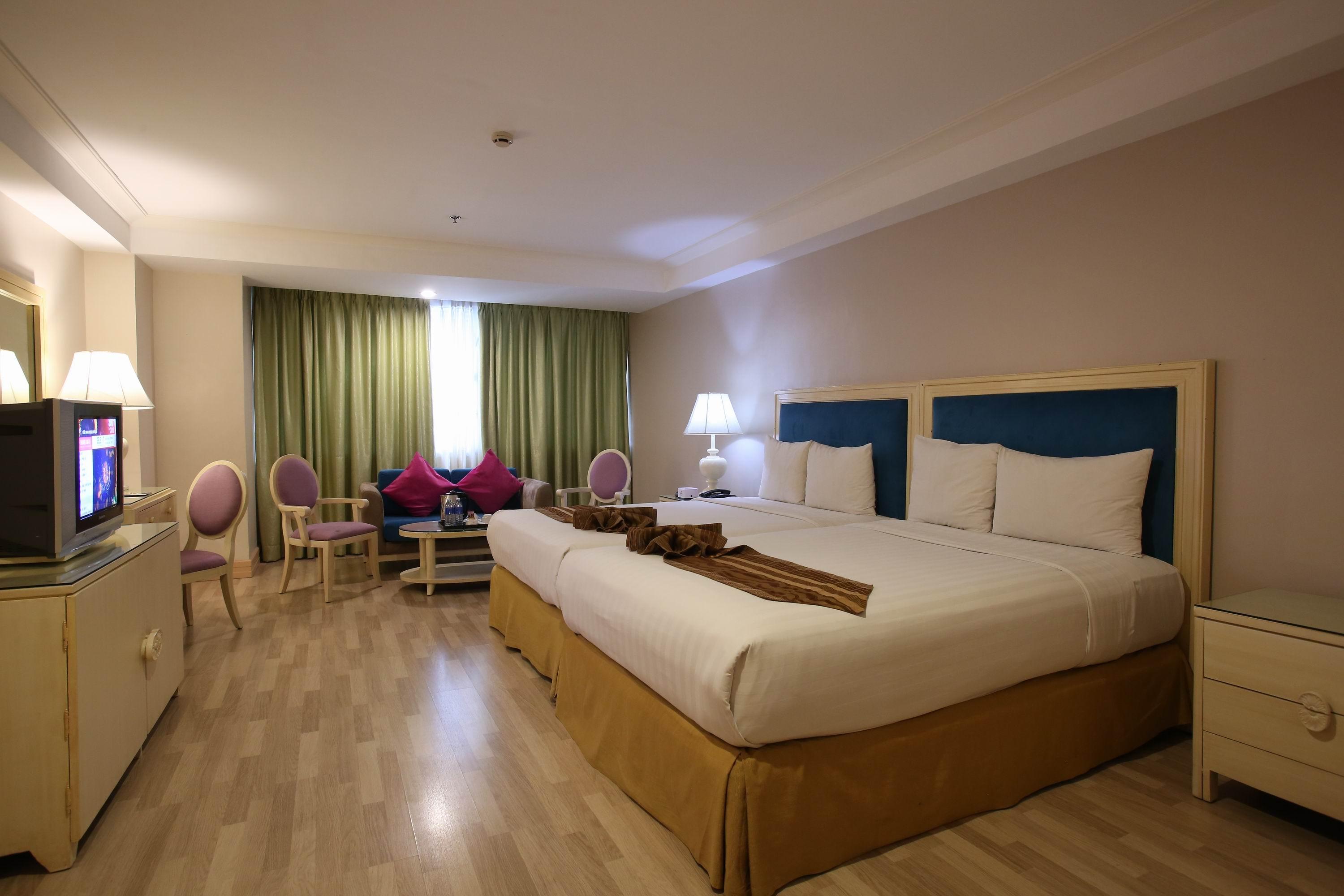 Crown Regency Hotel & Towers Cebu Dış mekan fotoğraf