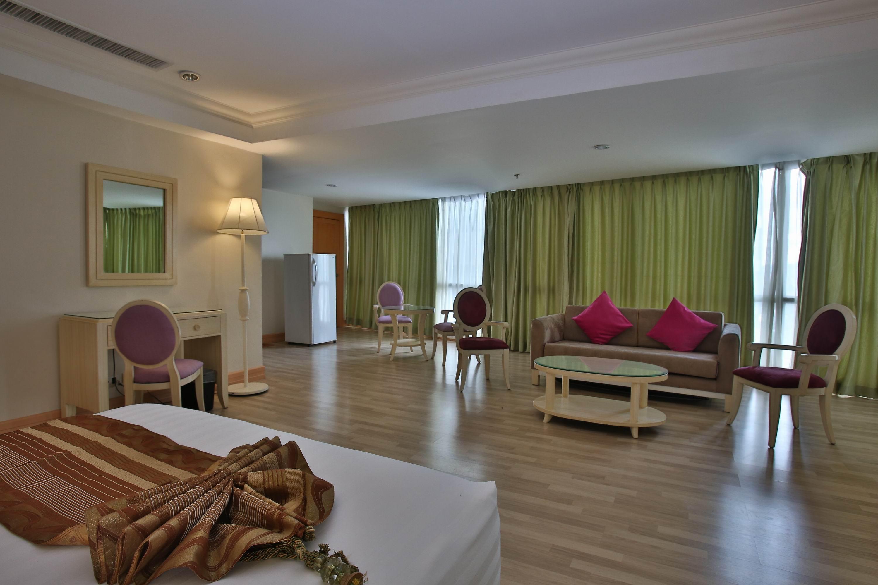 Crown Regency Hotel & Towers Cebu Dış mekan fotoğraf